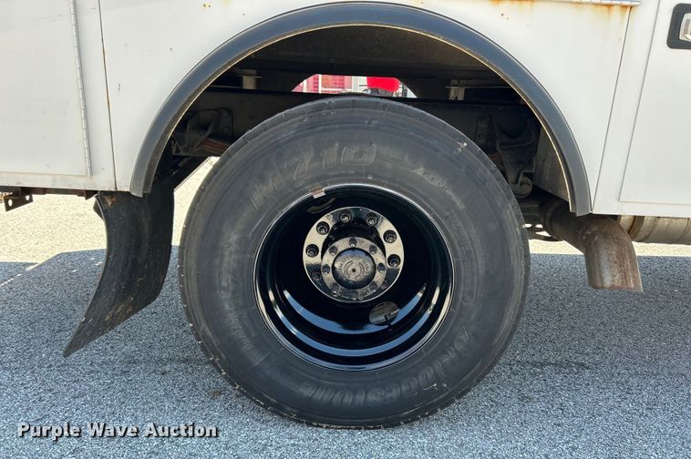 image for item EK4570 2015 Ford F750 Super Duty XL utility / service truck