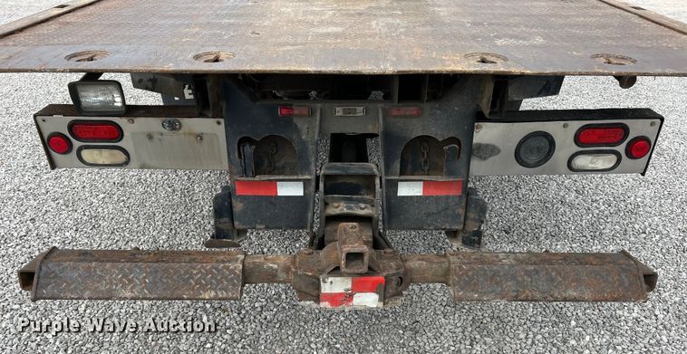 image for item EK4573 2001 Freightliner FL60 rollback truck