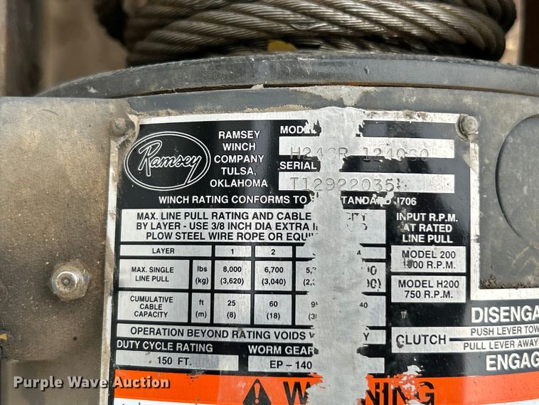 image for item EK4573 2001 Freightliner FL60 rollback truck