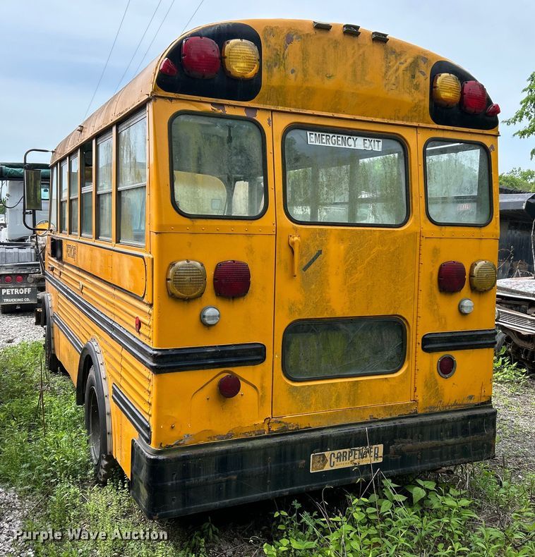 image for item EK4574 1975 Ford school bus