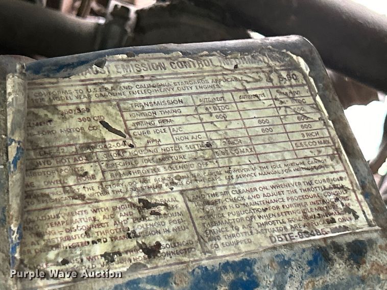 image for item EK4574 1975 Ford school bus