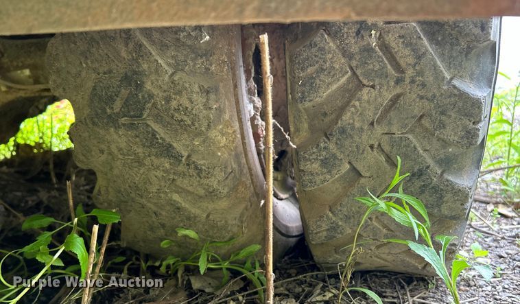 image for item EK4574 1975 Ford school bus