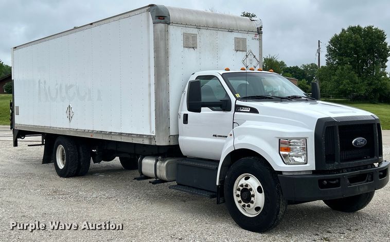 image for item EK4593 2017 Ford F750 Super Duty  box truck