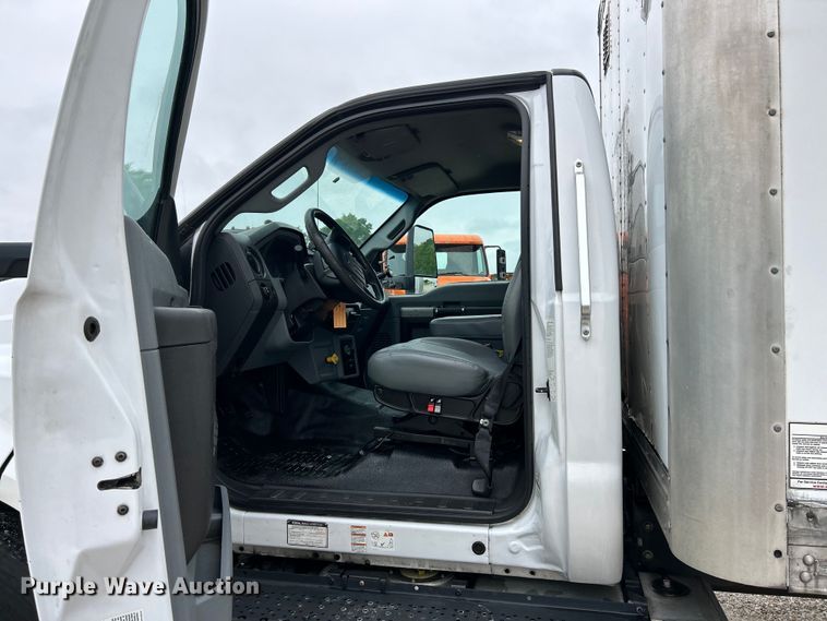 image for item EK4593 2017 Ford F750 Super Duty  box truck