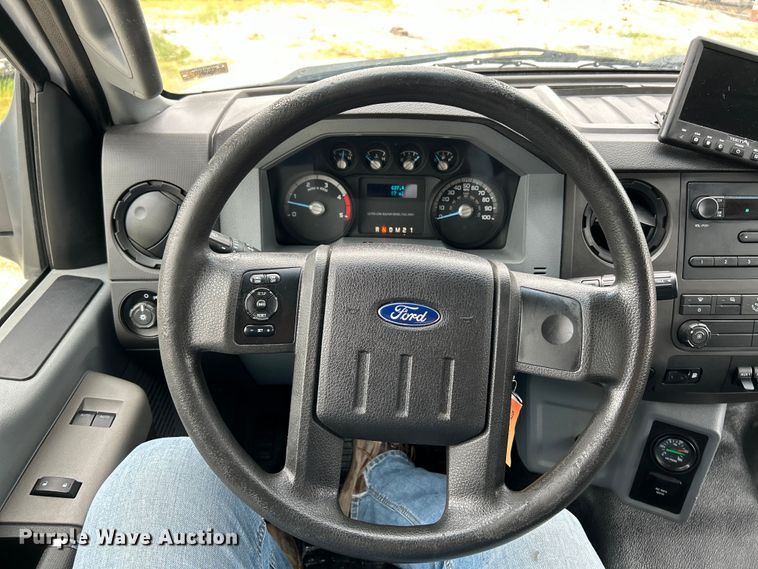 image for item EK4593 2017 Ford F750 Super Duty  box truck