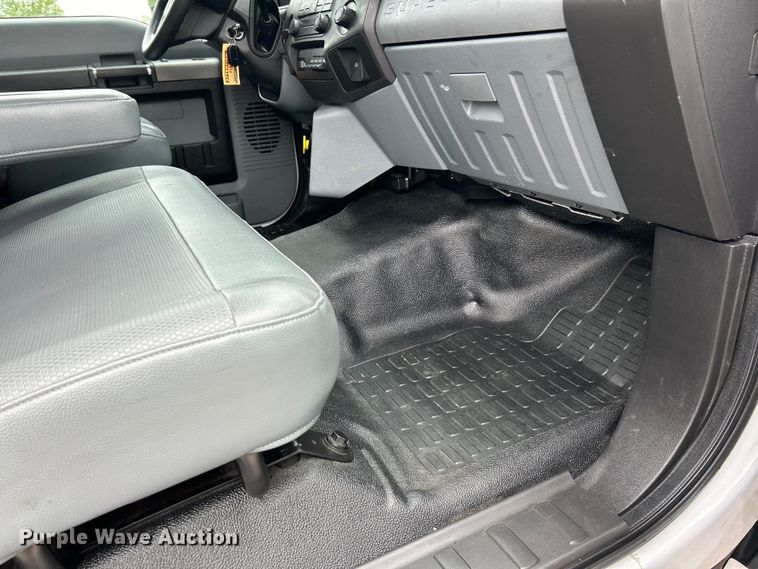 image for item EK4593 2017 Ford F750 Super Duty  box truck