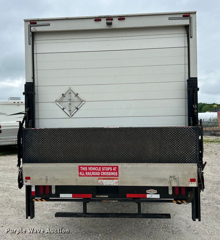 image for item EK4593 2017 Ford F750 Super Duty  box truck