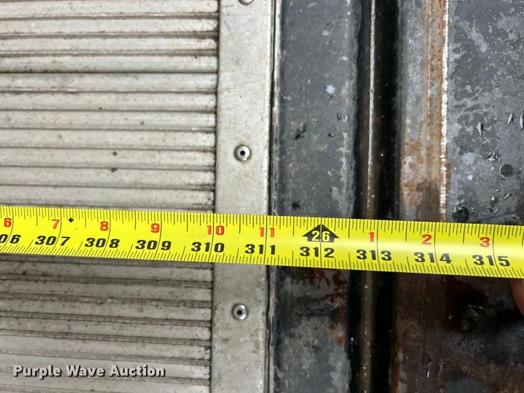 image for item EK4593 2017 Ford F750 Super Duty  box truck