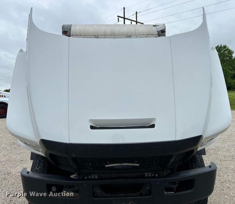 image for item EK4593 2017 Ford F750 Super Duty  box truck