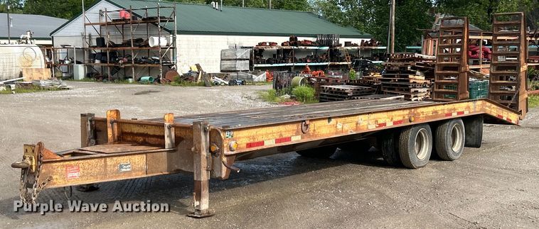image for item EK4602 1997 Belshe DT255 equipment trailer