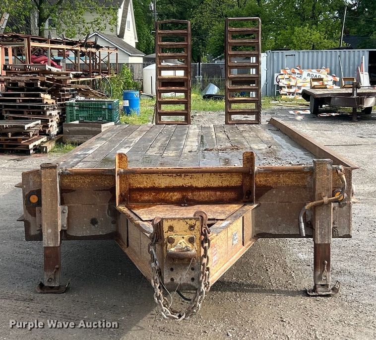 image for item EK4602 1997 Belshe DT255 equipment trailer