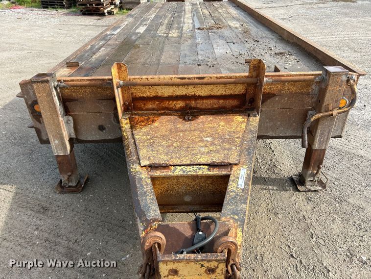 image for item EK4602 1997 Belshe DT255 equipment trailer