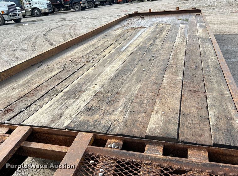 image for item EK4602 1997 Belshe DT255 equipment trailer