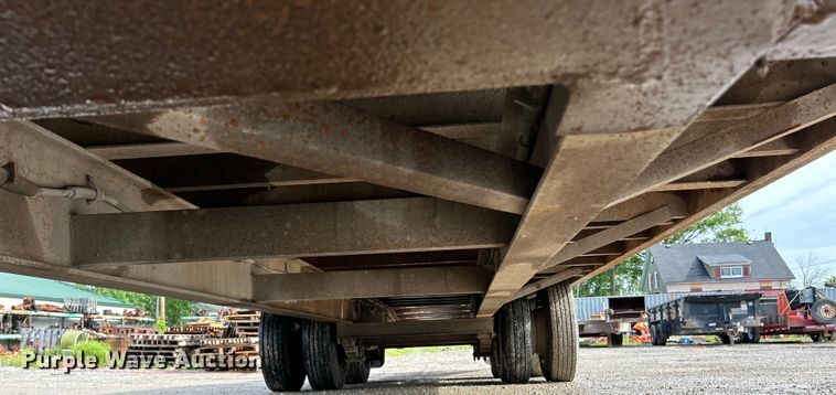 image for item EK4602 1997 Belshe DT255 equipment trailer