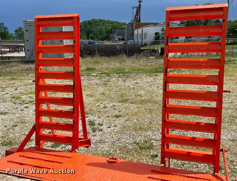 image for item EK4613 2018 Trailerman Trailers Inc HCT7142S10 equip trailer