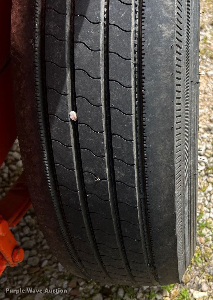 image for item EK4613 2018 Trailerman Trailers Inc HCT7142S10 equip trailer