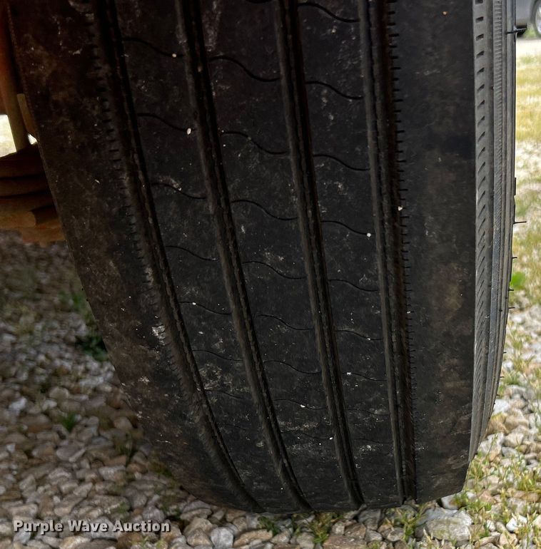 image for item EK4613 2018 Trailerman Trailers Inc HCT7142S10 equip trailer