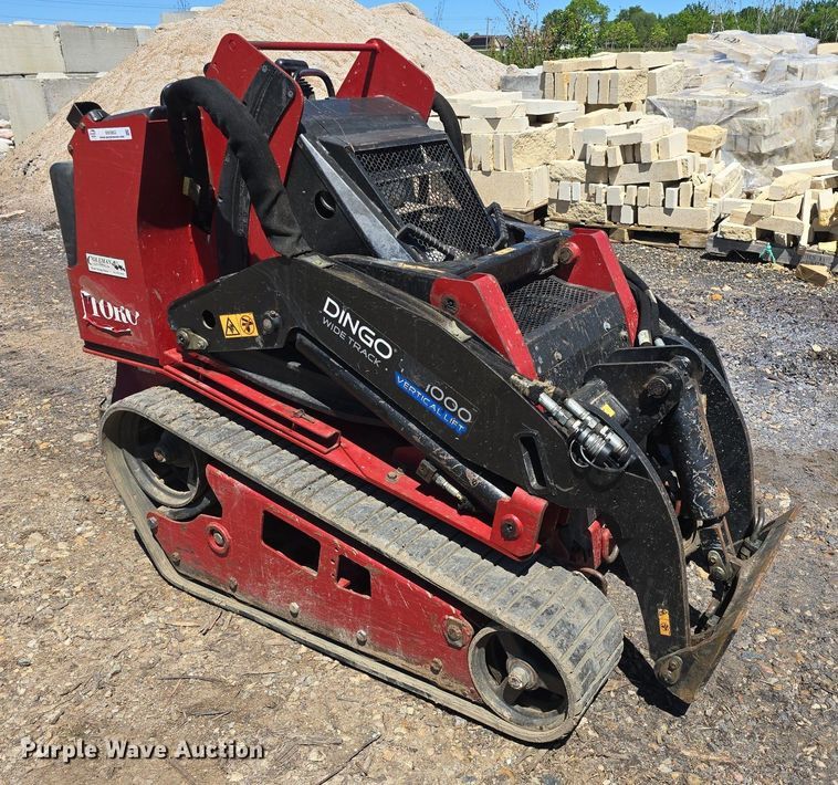 image for item EK5853 2017 Toro Dingo TX1000 compact utility loader