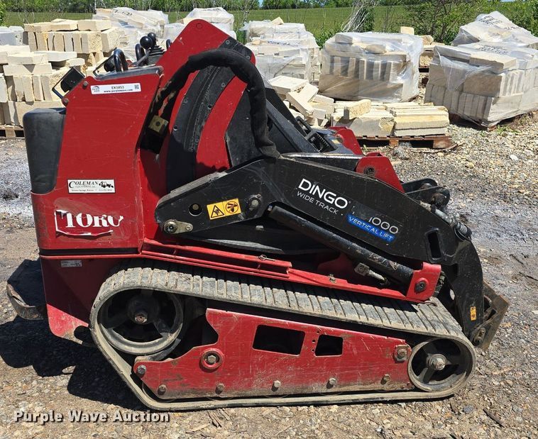 image for item EK5853 2017 Toro Dingo TX1000 compact utility loader