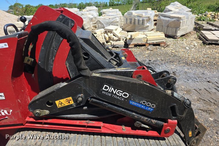 image for item EK5853 2017 Toro Dingo TX1000 compact utility loader