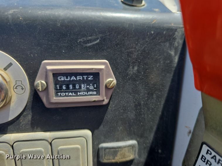 image for item EK5855 2009 Bobcat MT52 compact utility loader