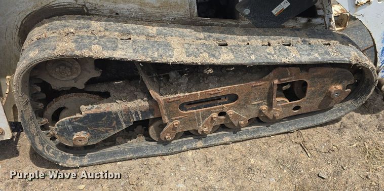 image for item EK5855 2009 Bobcat MT52 compact utility loader