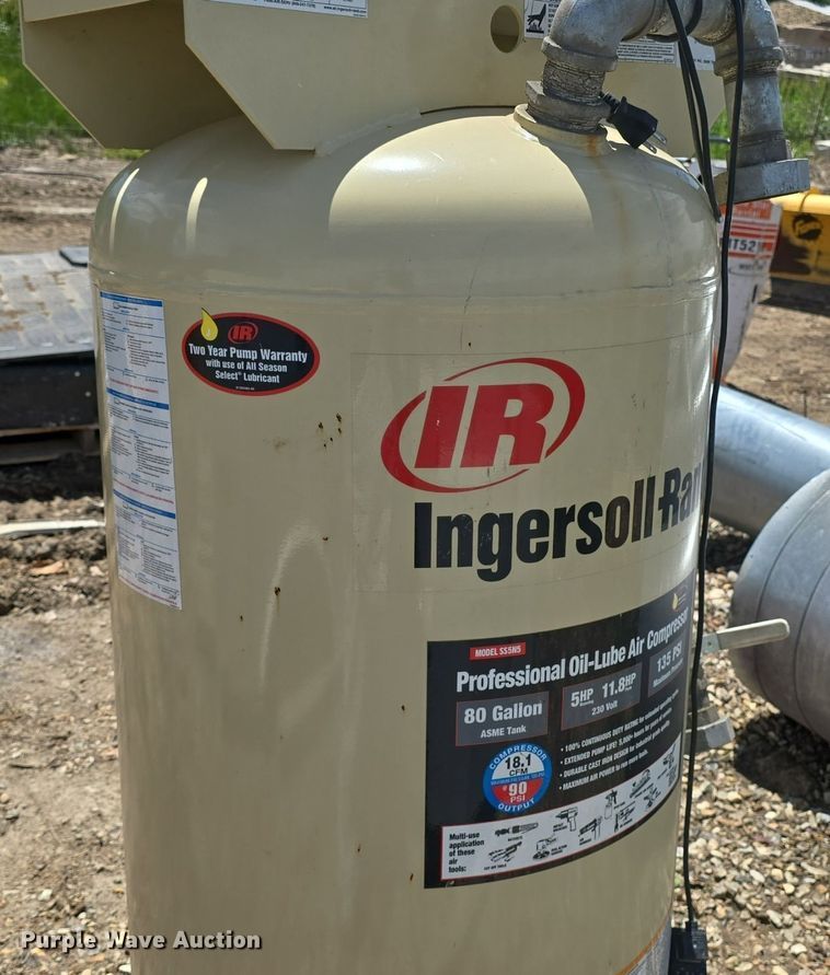 image for item EK5857 Sandblasting equipment 