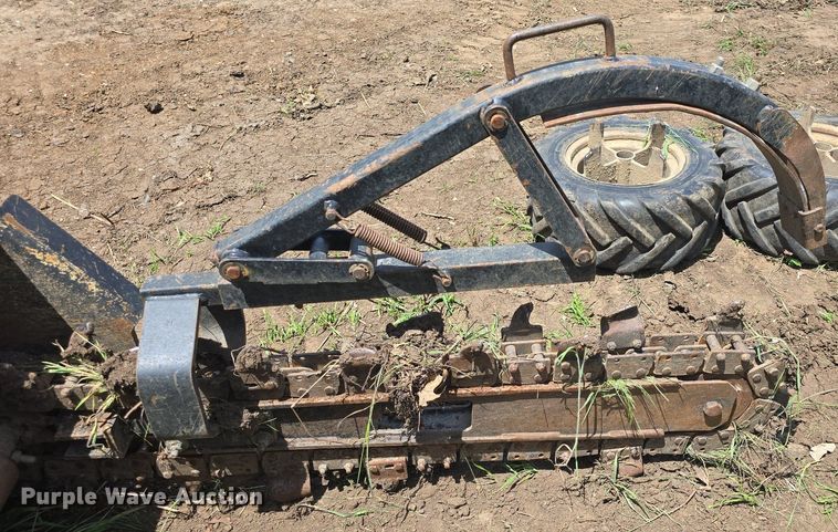 image for item EK5863 2009 Ditch Witch 410SX trencher