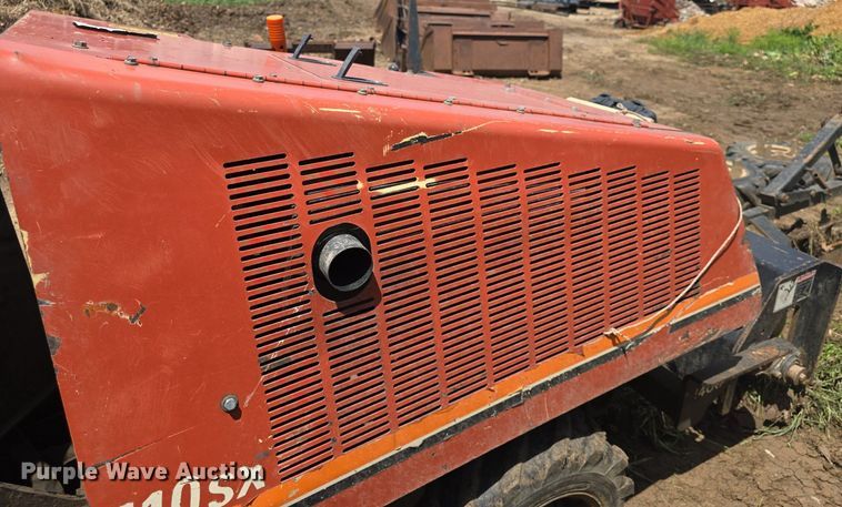 image for item EK5863 2009 Ditch Witch 410SX trencher