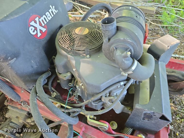 image for item EK5864 (4) Exmark S Series stand on mowers