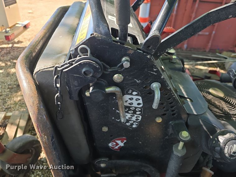 image for item EK5864 (4) Exmark S Series stand on mowers