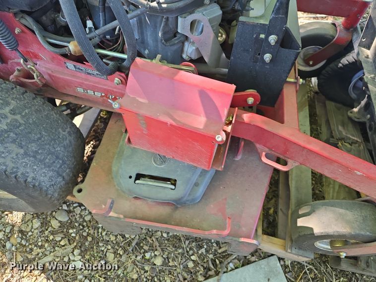 image for item EK5864 (4) Exmark S Series stand on mowers