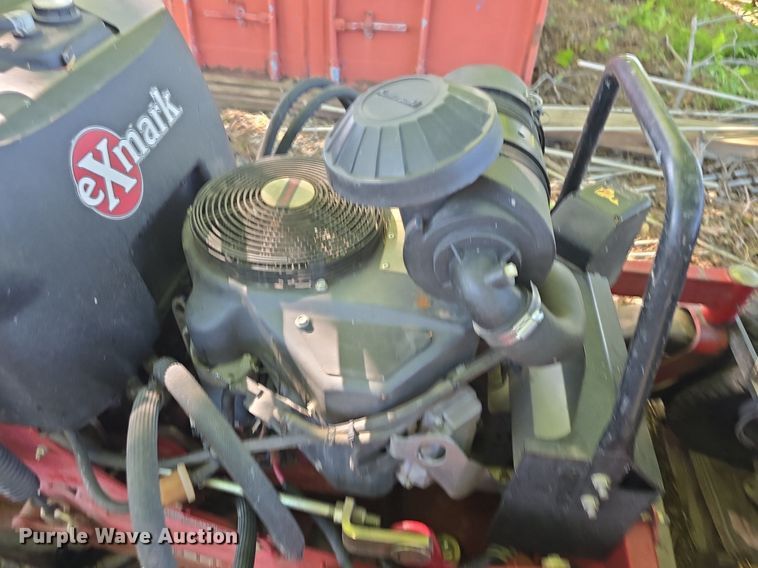 image for item EK5864 (4) Exmark S Series stand on mowers