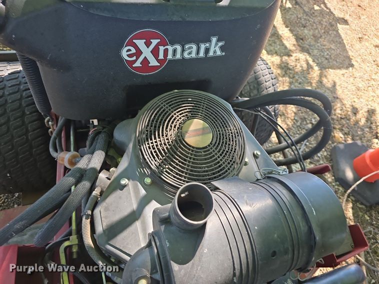 image for item EK5864 (4) Exmark S Series stand on mowers