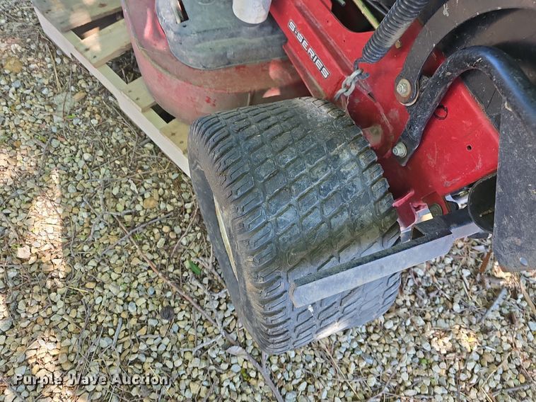 image for item EK5864 (4) Exmark S Series stand on mowers