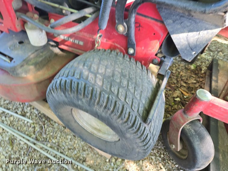 image for item EK5864 (4) Exmark S Series stand on mowers