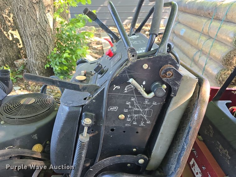 image for item EK5864 (4) Exmark S Series stand on mowers