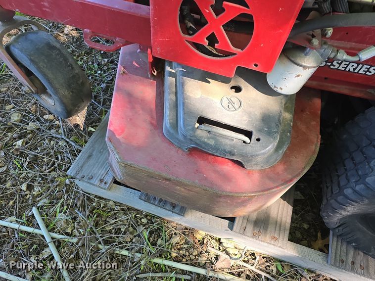 image for item EK5864 (4) Exmark S Series stand on mowers