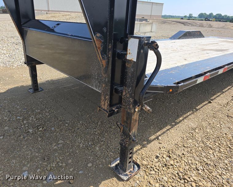 image for item EK5916 2017 Titan HU7859 equipment trailer