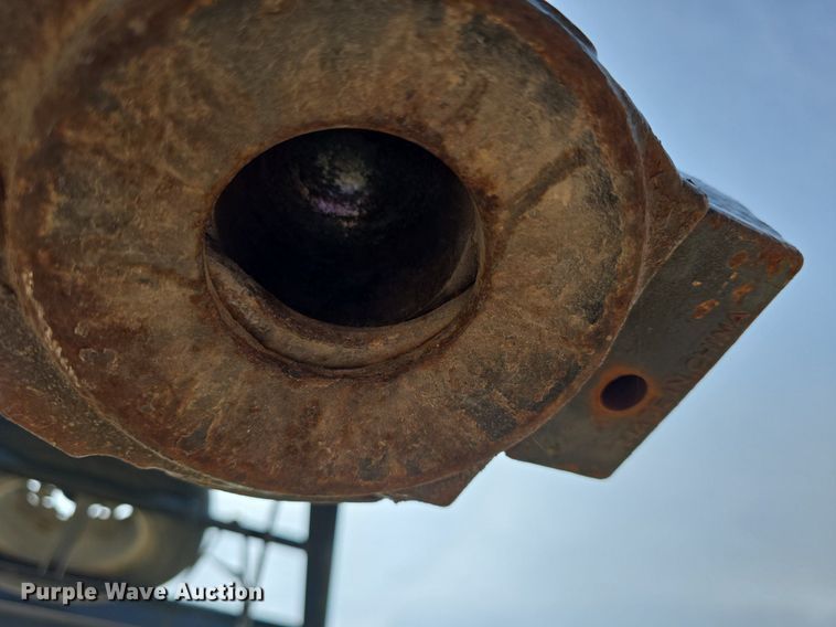 image for item EK5916 2017 Titan HU7859 equipment trailer