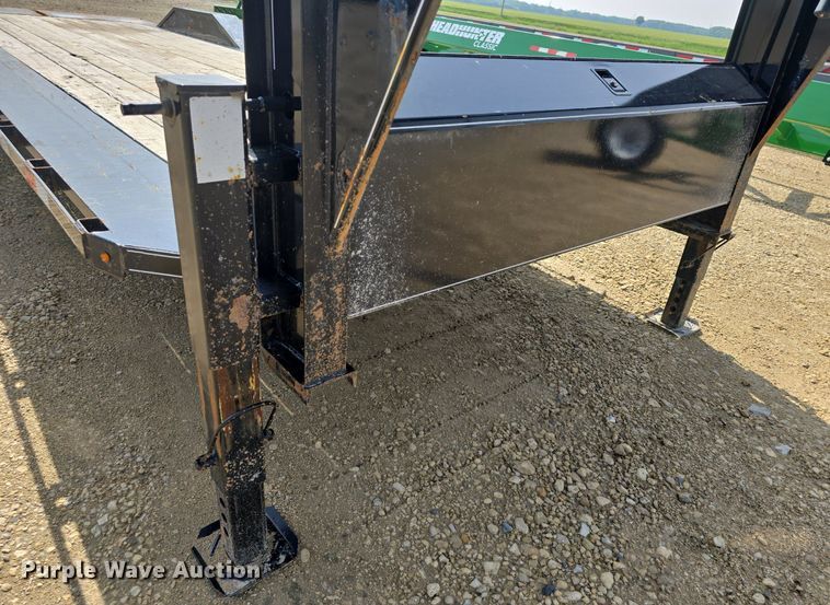 image for item EK5916 2017 Titan HU7859 equipment trailer