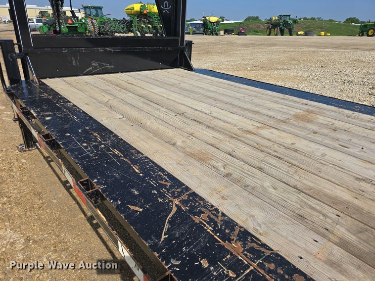 image for item EK5916 2017 Titan HU7859 equipment trailer