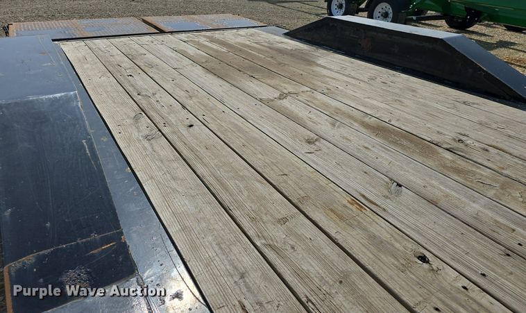 image for item EK5916 2017 Titan HU7859 equipment trailer