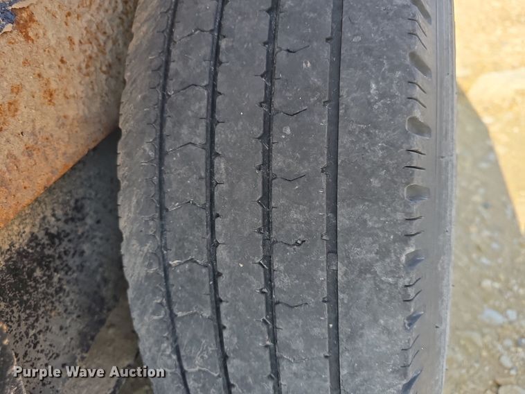 image for item EK5916 2017 Titan HU7859 equipment trailer