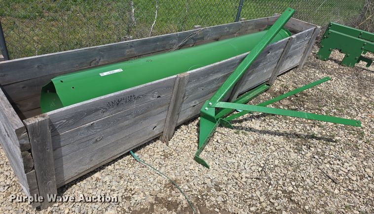 image for item EK5951 Combine auger chute