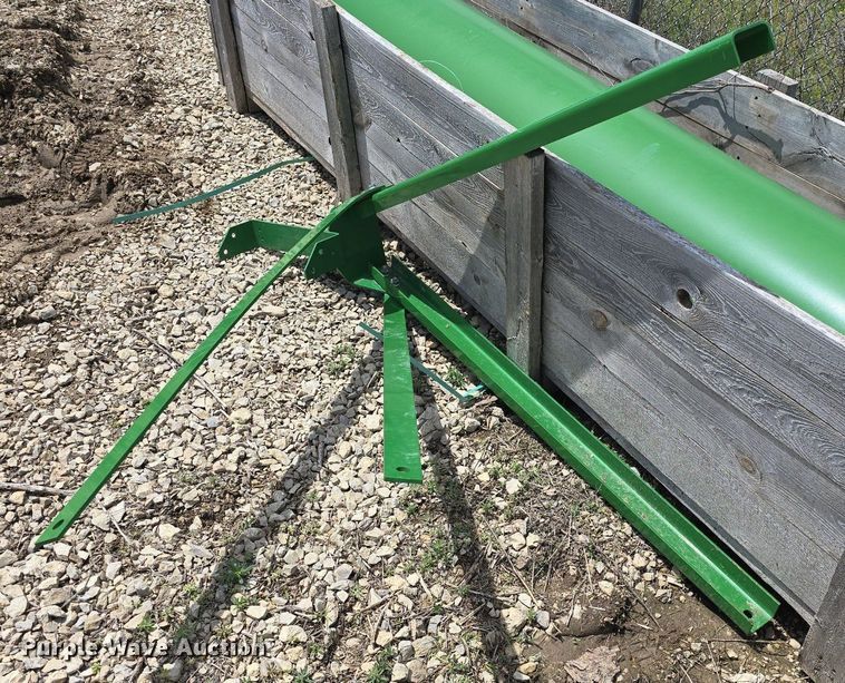 image for item EK5951 Combine auger chute