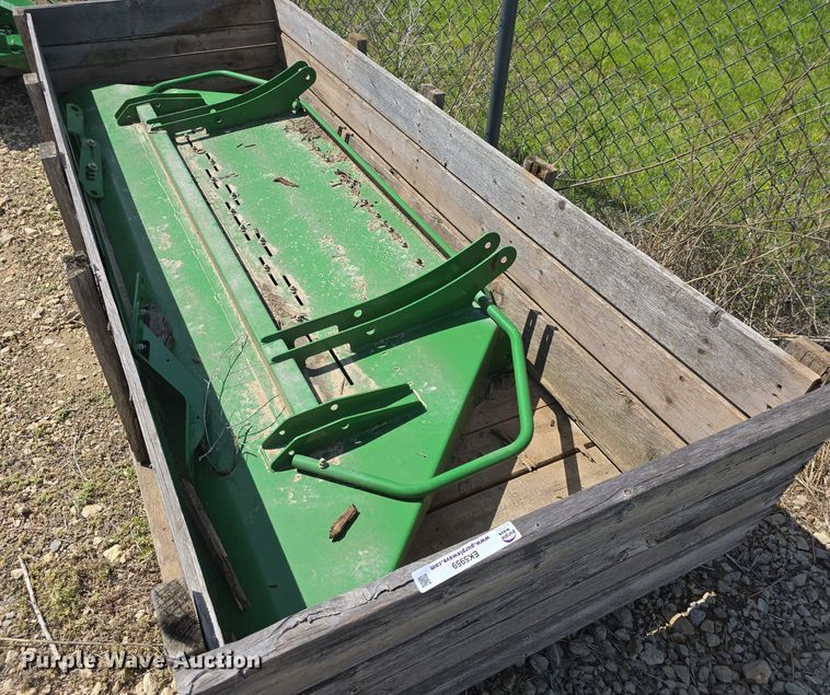image for item EK5959 John Deere  combine tailboard