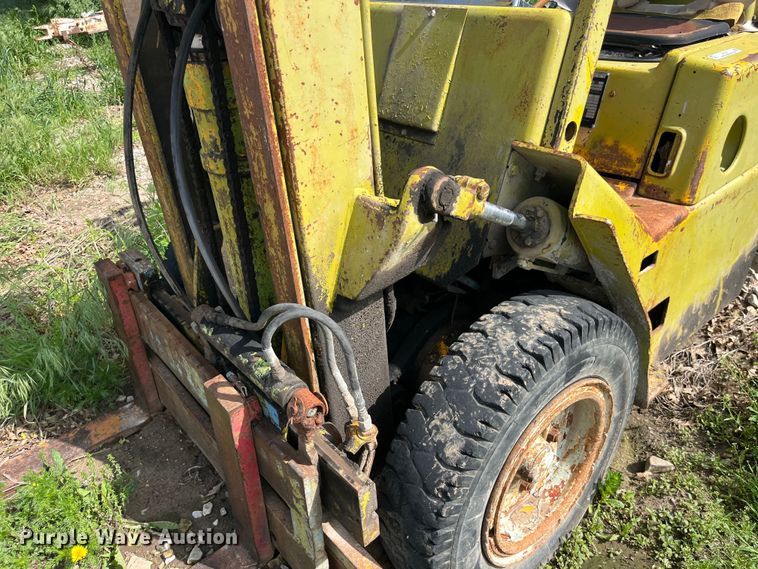 image for item EK8507 Clark C500Y-55 forklift