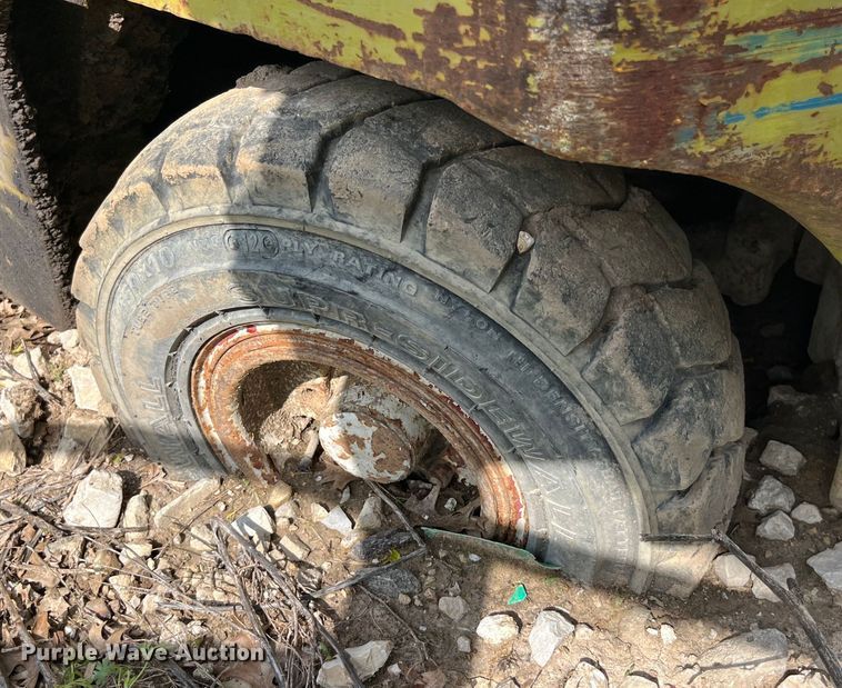 image for item EK8507 Clark C500Y-55 forklift