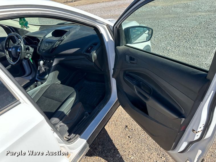 image for item EK9887 2015 Ford Escape SUV